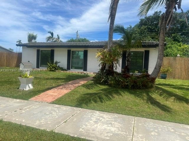 15821 SW 102nd Ct photo 1