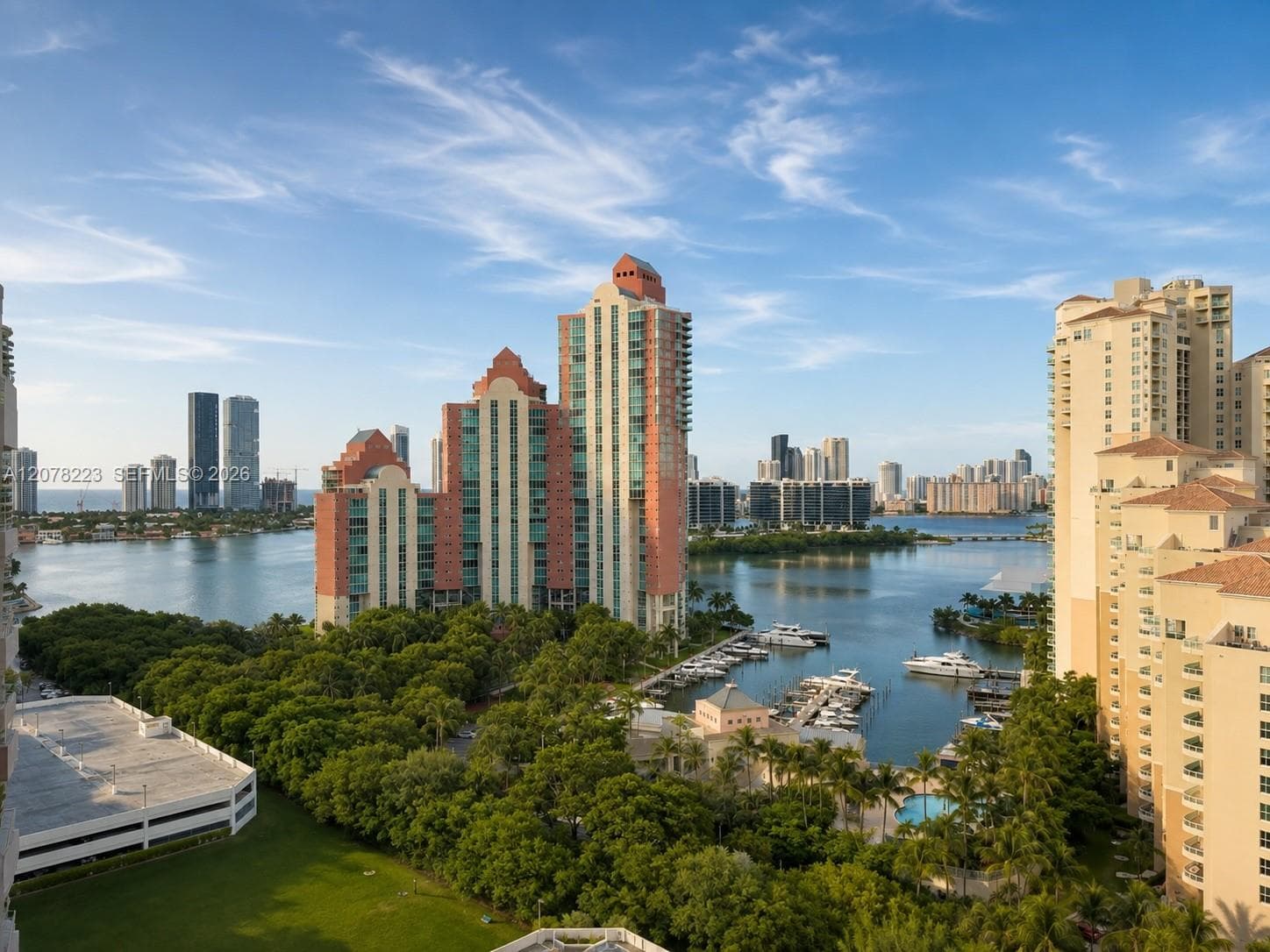 PARC CENTRAL AVENTURA SOU · #PH16 in Aventura - Photo 1