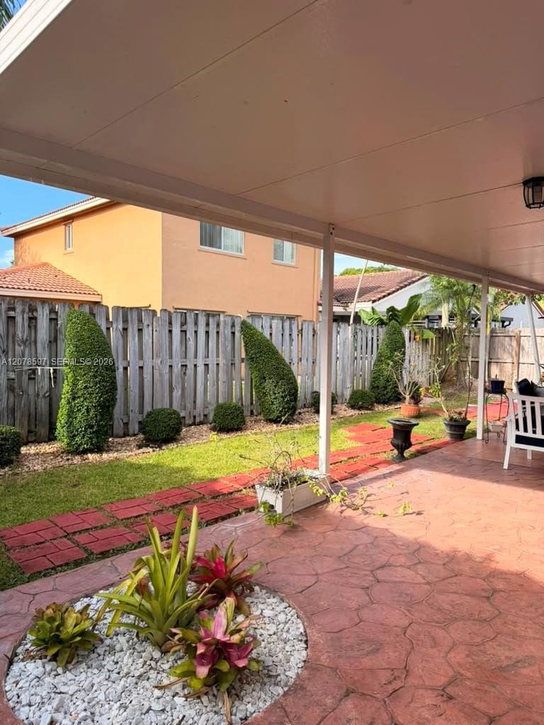 16529 SW 98th Ter photo 1