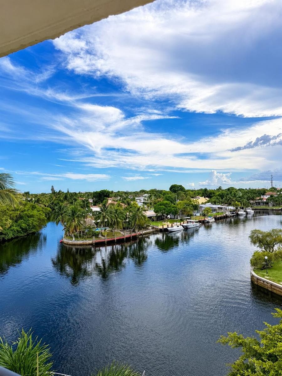 7 Royal Palm Way #505