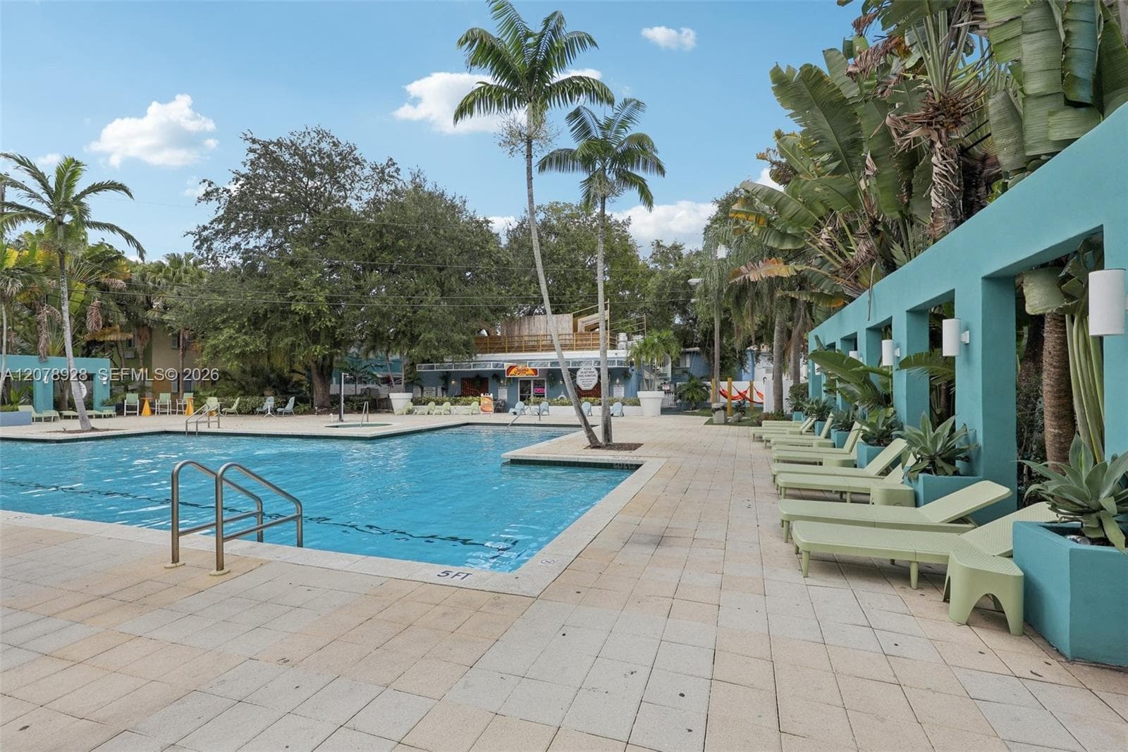 SABAL PALM COURT · #4 in Miami - Photo 1