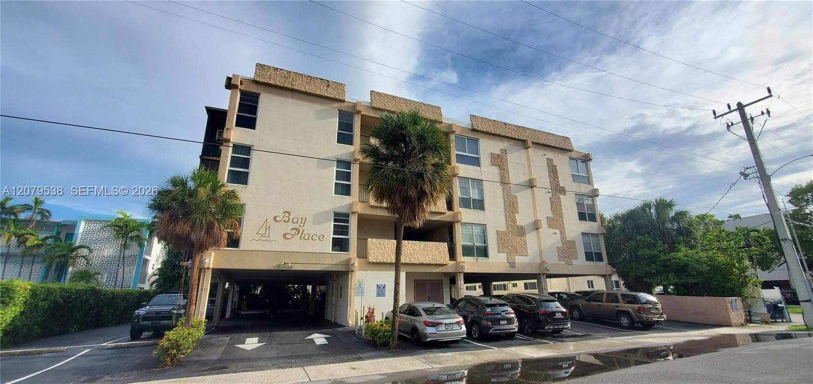 BAY PLACE CONDO · #203 in Hallandale Beach - Photo 1