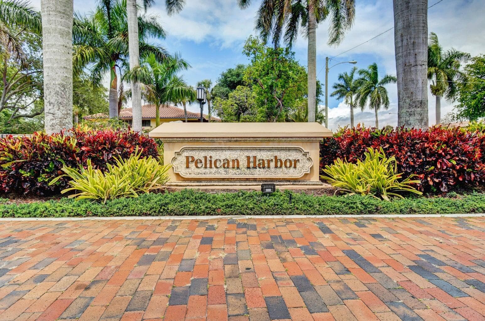 30 Pelican Pointe Drive #201