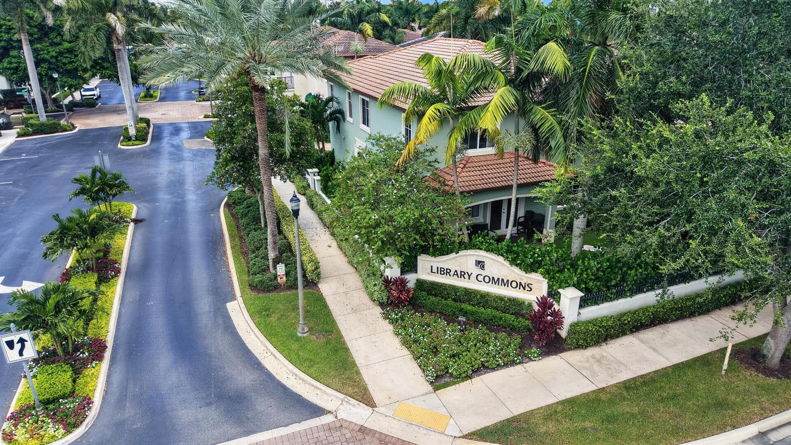 125 Nw Gardener Street