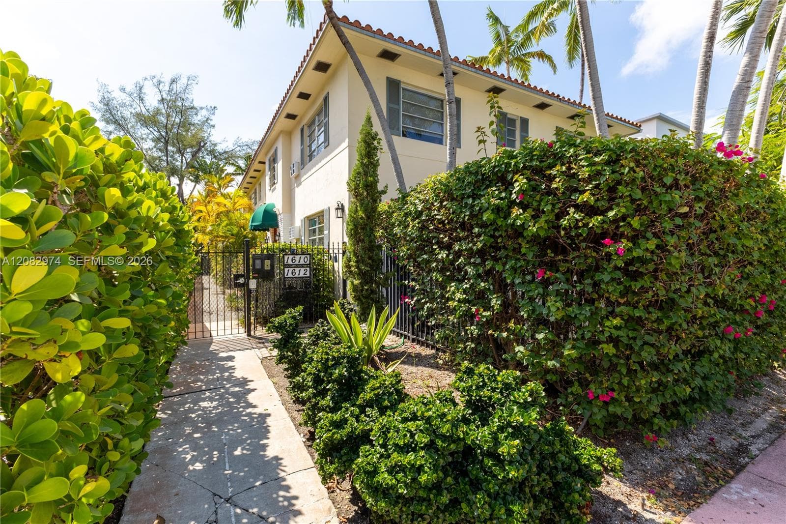 LINCOLN ROAD VILLAS SOUTH · #5 in Miami Beach - Photo 1