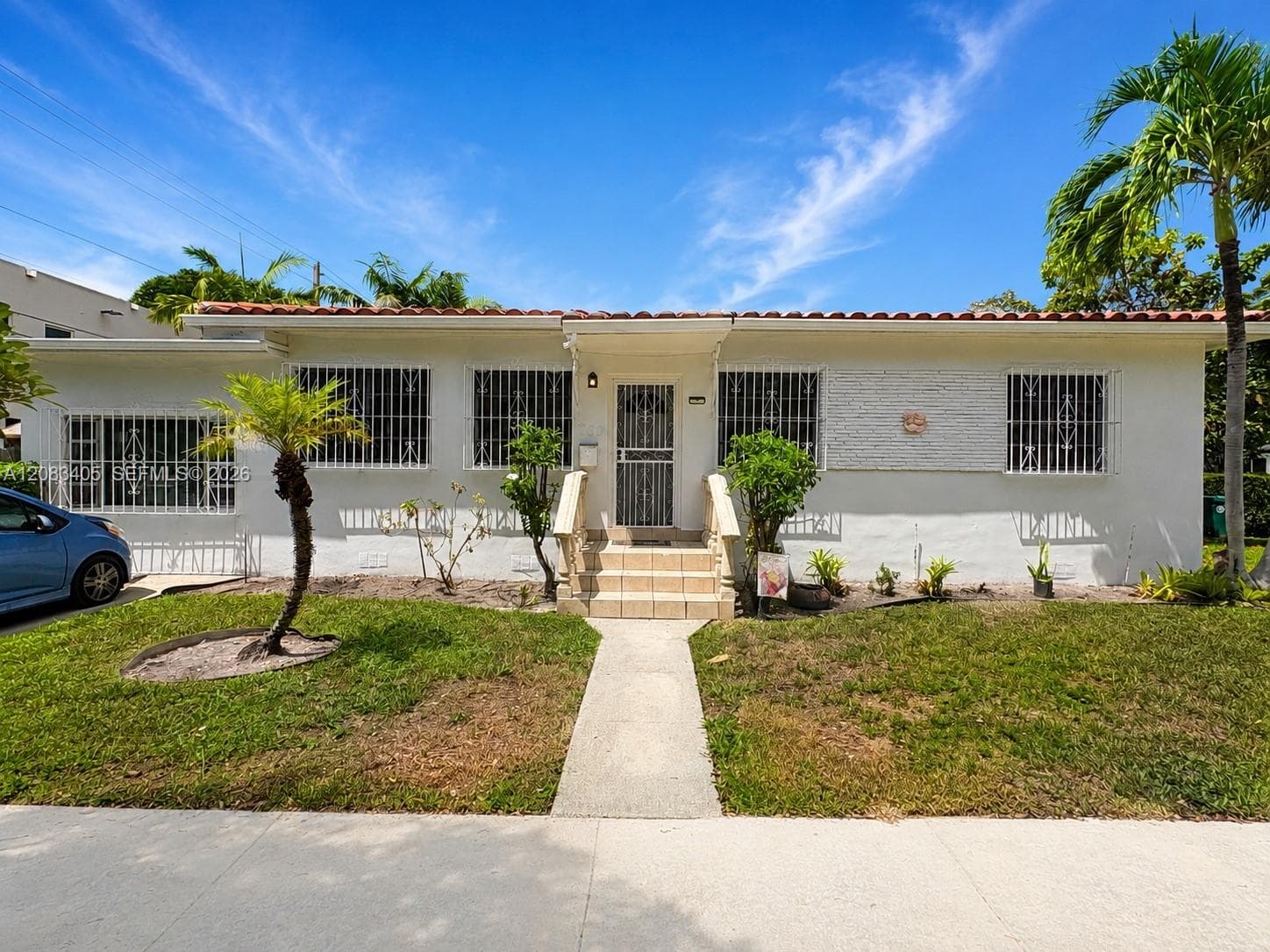 700 SW 51st Ave #. photo 1