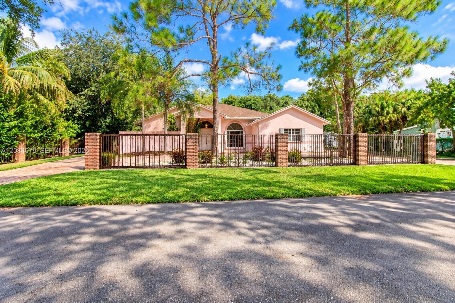 17401 SW 266th Ter photo 1