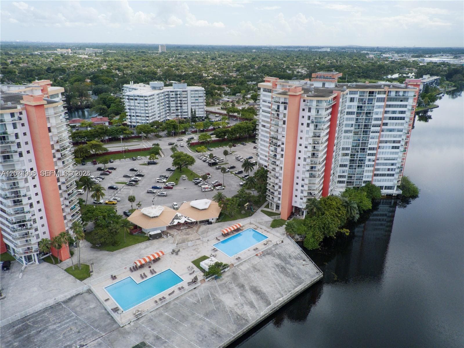 Buckley Towers Condo · #515W in Miami - Photo 1