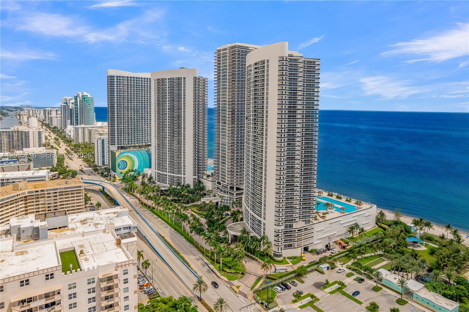 Beach Club Condo · #706 in Hallandale Beach - Photo 1