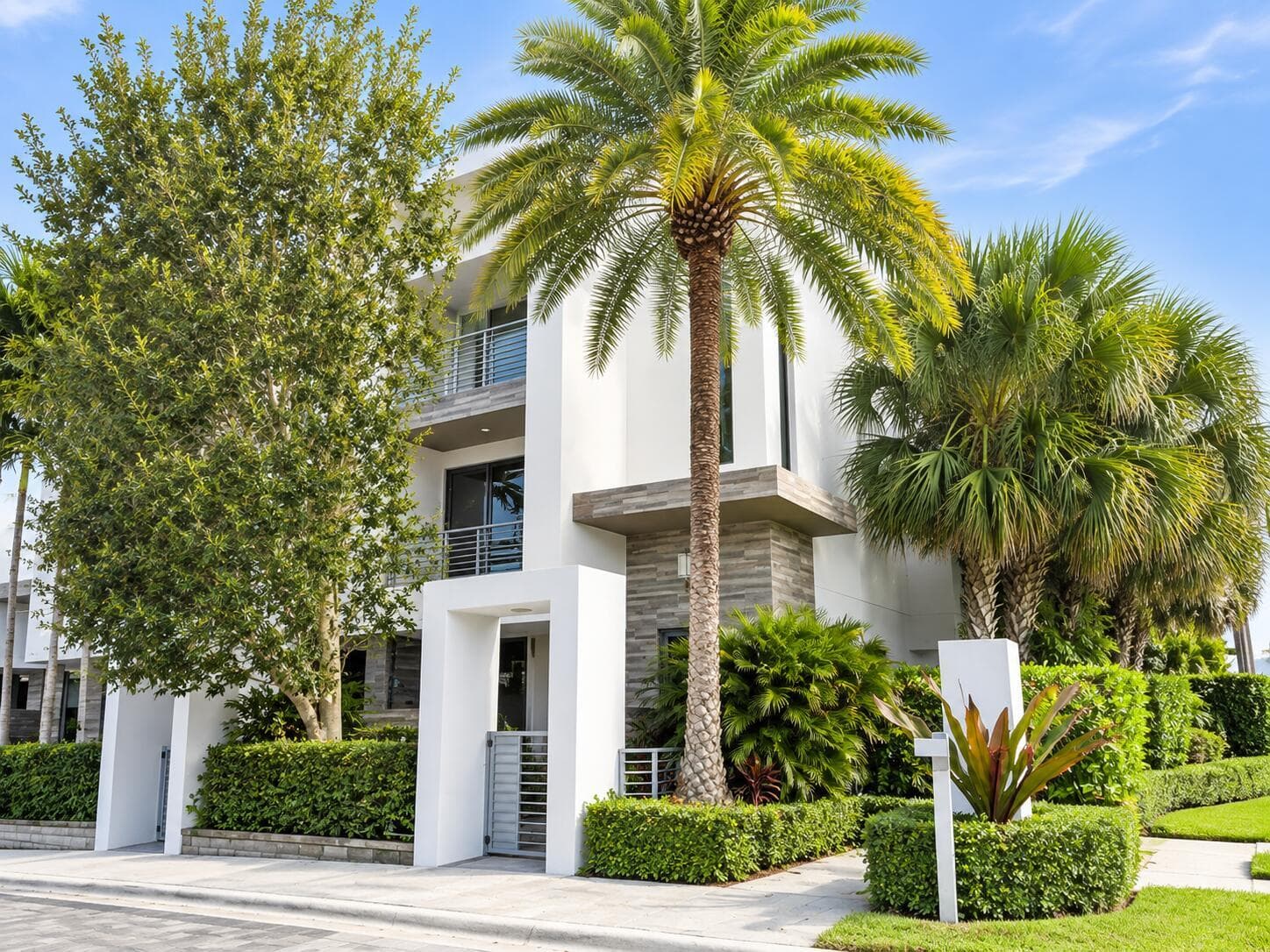 1851 Nw 40th Drive