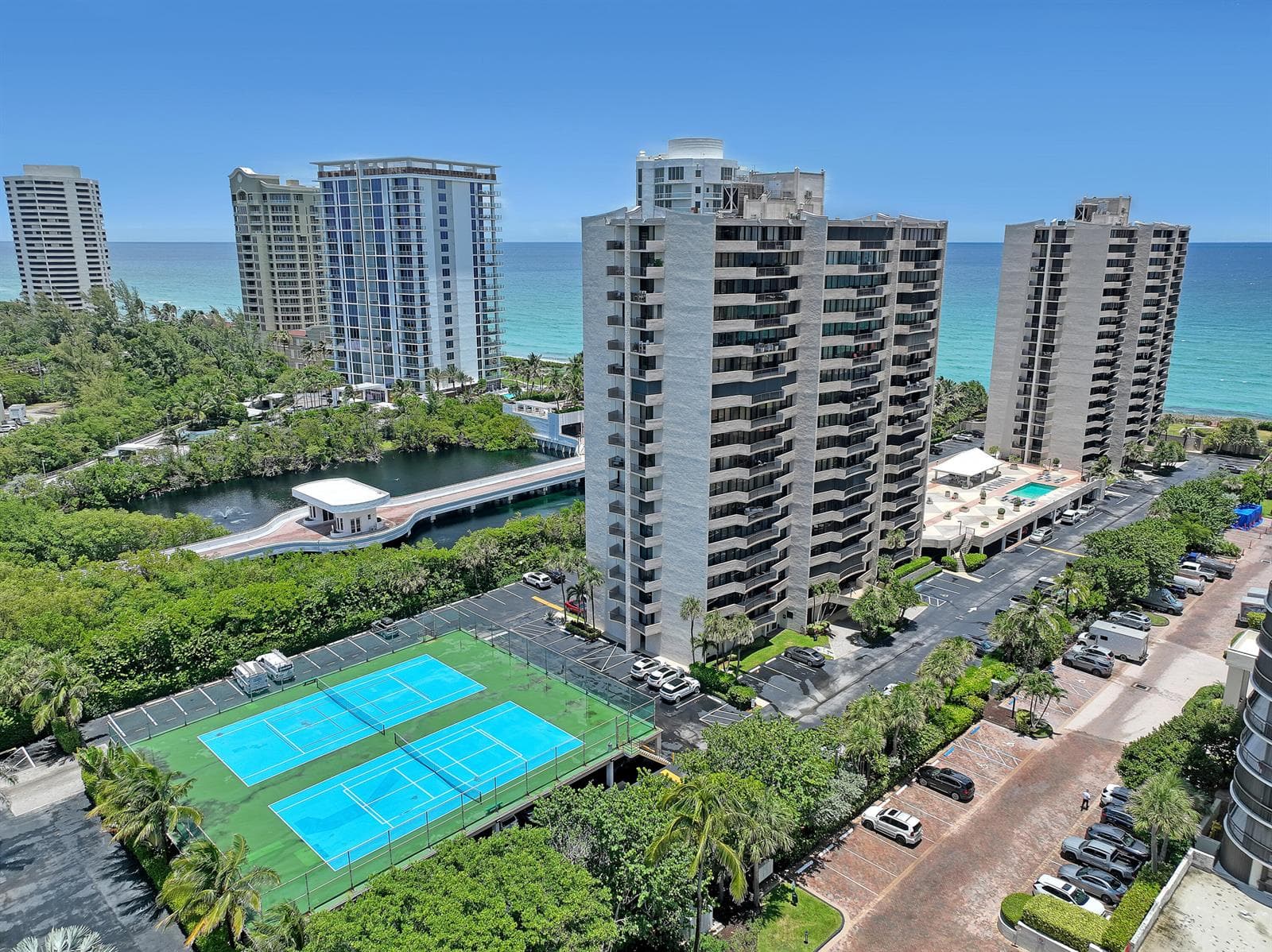 4200 N Ocean Drive #2-403
