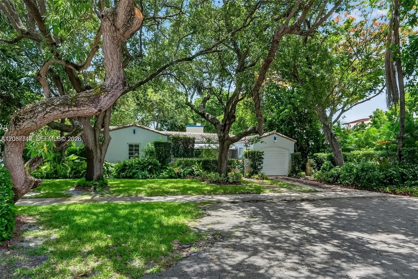 9805 NE 4th Ave Rd #0 photo 1