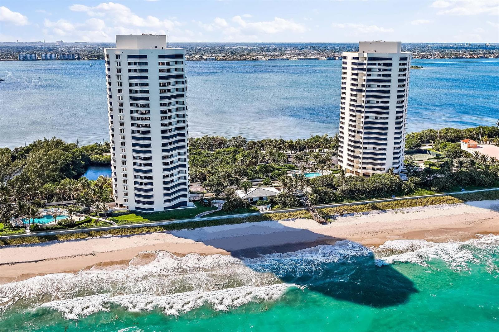 5080 N Ocean Drive #14-D