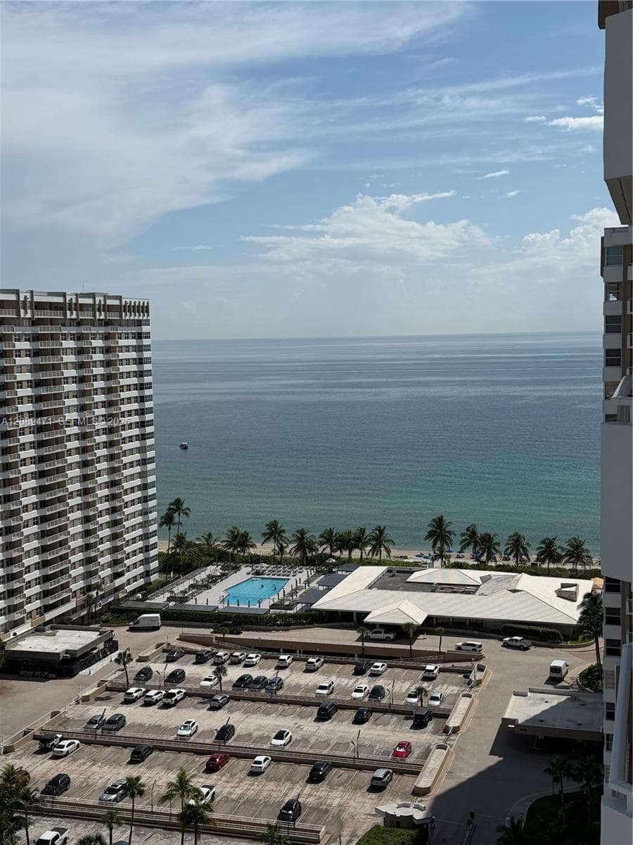 HEMISPHERES CONDO · #21H in Hallandale Beach - Photo 1