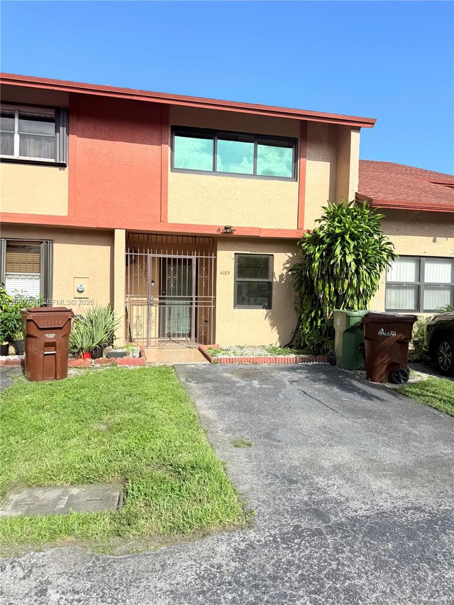 WESTLANDIA CONDO PH2 · #82 in Hialeah - Photo 1