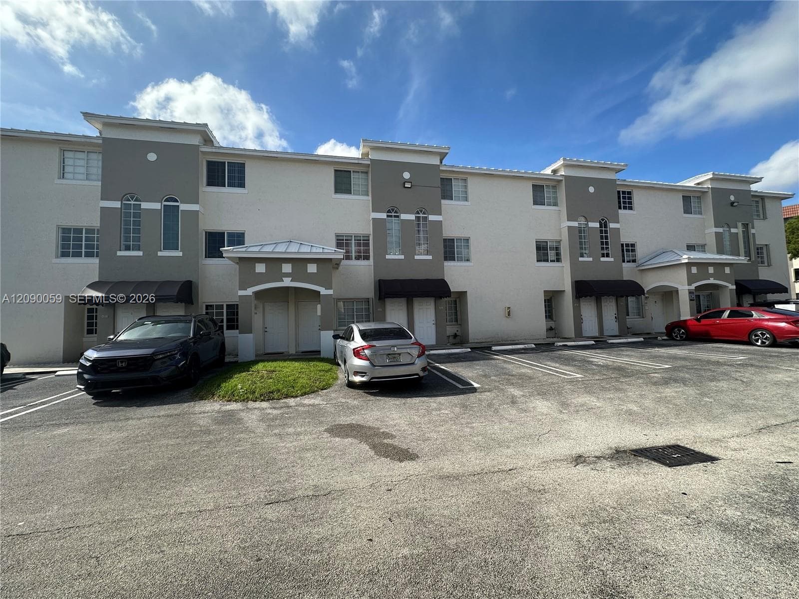 12005 SW 14th St # D #404-D photo 1