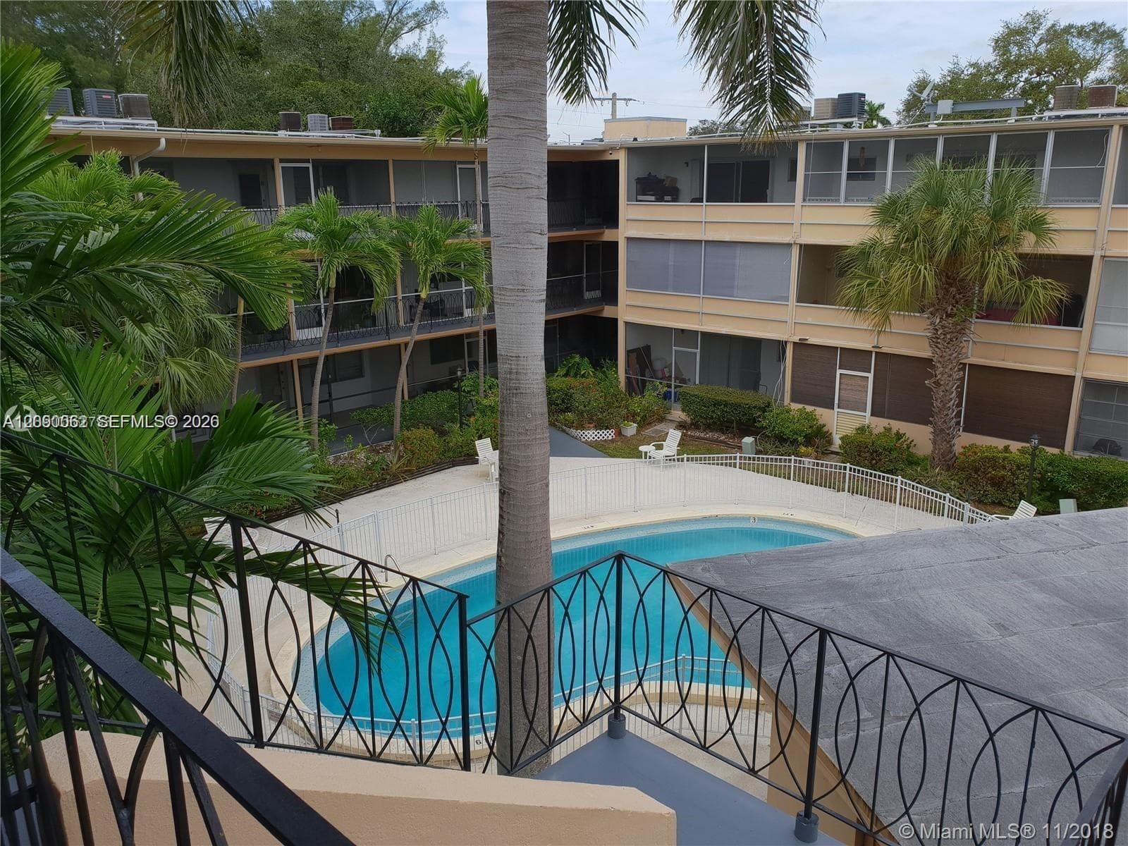 1500 CORAL TOWERS CONDO · #314 in North Miami - Photo 1