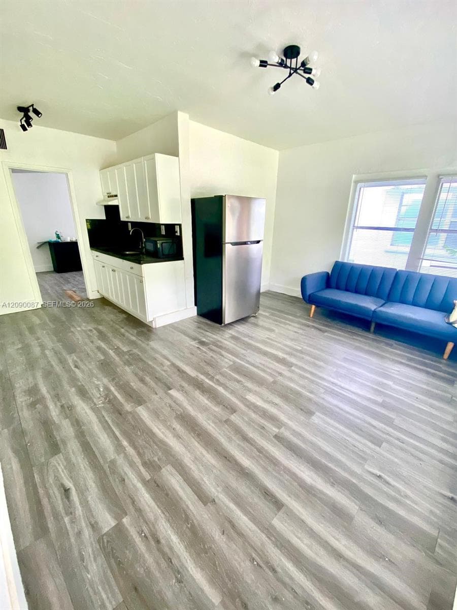 SOBE PHOENIX CONDO · #101 in Miami Beach - Photo 1