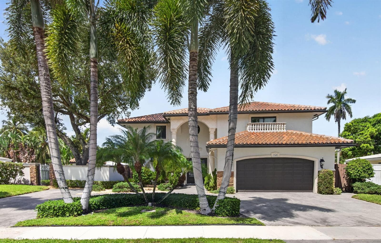 749 Sw 2nd Street
