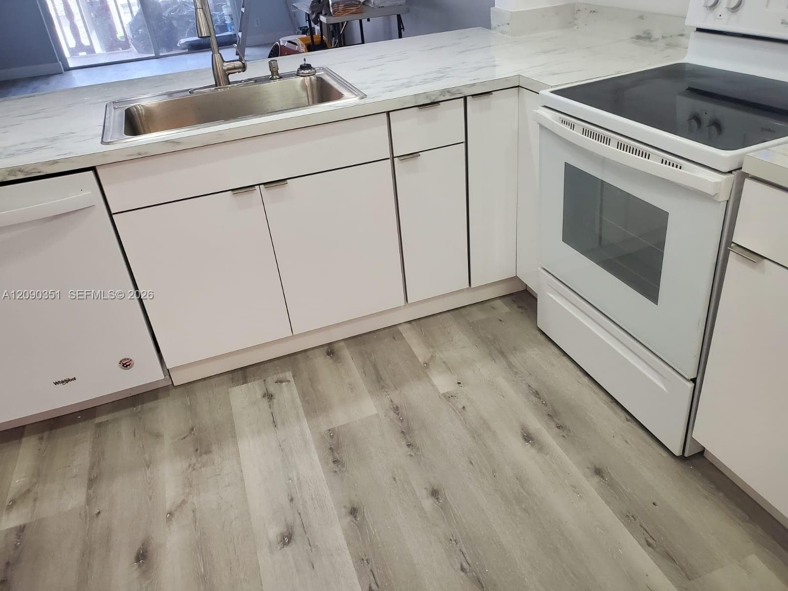 FIRST GULFSTREAM GARDEN · #206D in Hallandale Beach - Photo 1