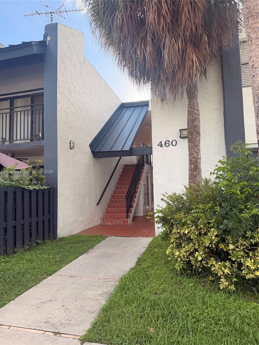 WEST LAKE VILLAGE II COND · #202 in Miami - Photo 1