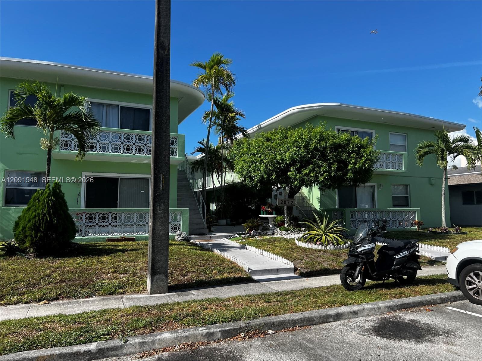 2072 Condo Corp · #8 in North Miami Beach - Photo 1