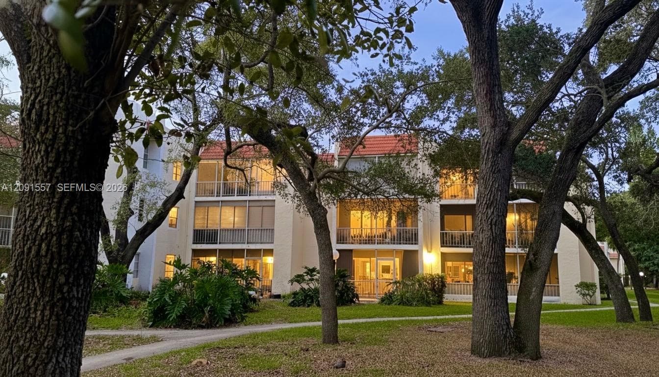 SPANISH OAKS CONDO #23