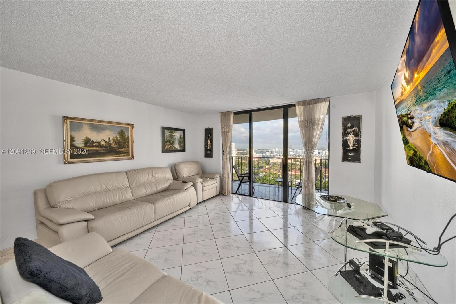 BISCAYNE COVE · #2008 in Aventura - Photo 1