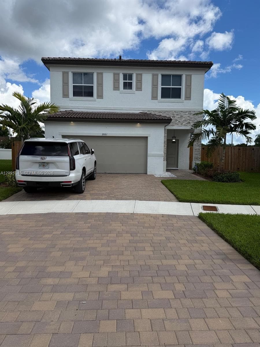 2661 SE 24th Ct photo 1