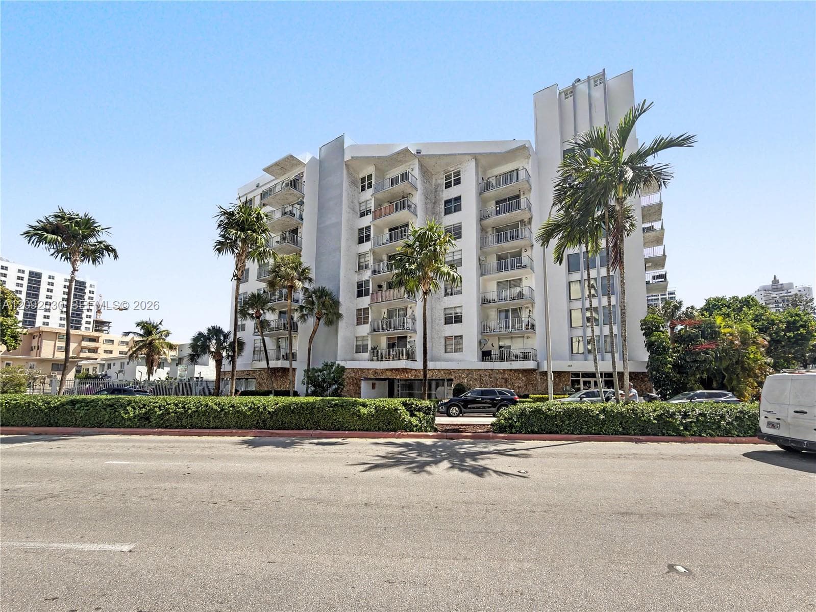 BOSTON PLAZA CONDO · #609 in Miami Beach - Photo 1