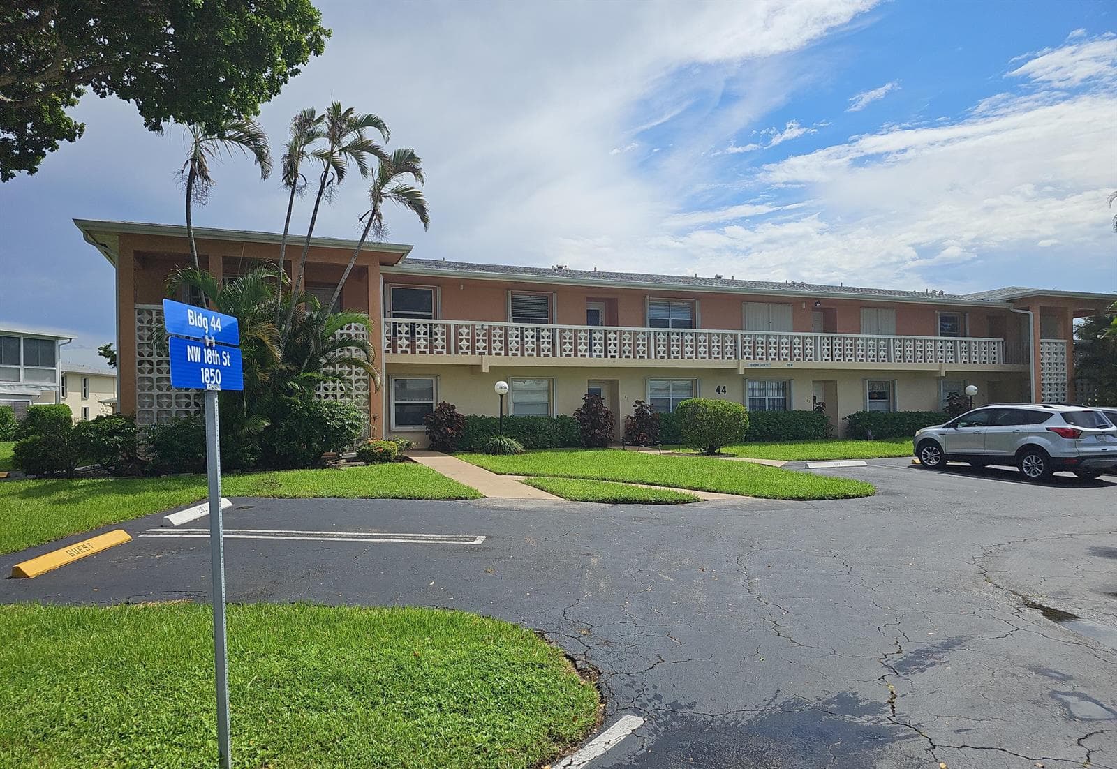 1850 Nw 18TH Street #101