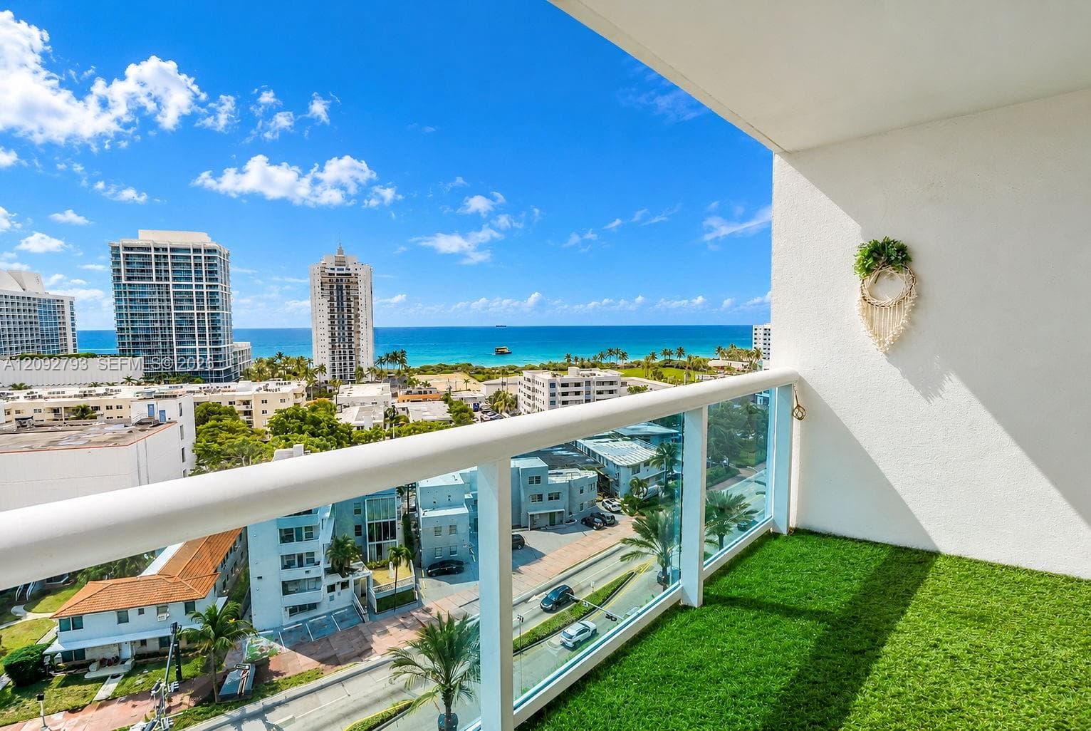 AQUASOL CONDO · #8R in Miami Beach - Photo 1