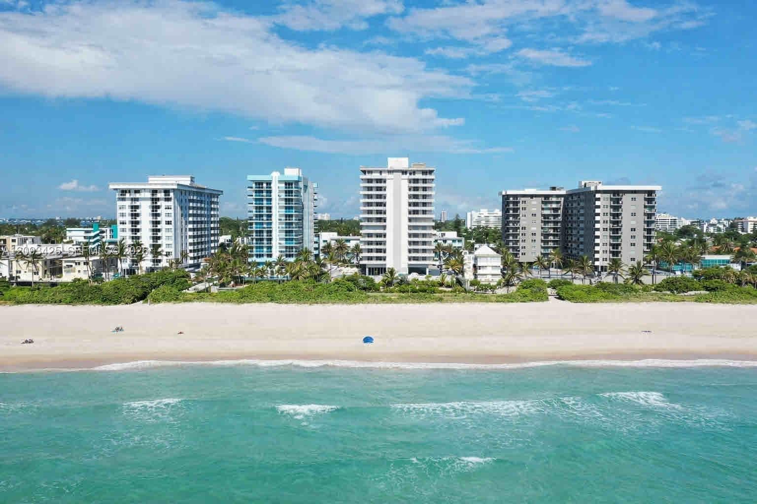 FOUR WINDS CONDO · #505 in Surfside - Photo 1