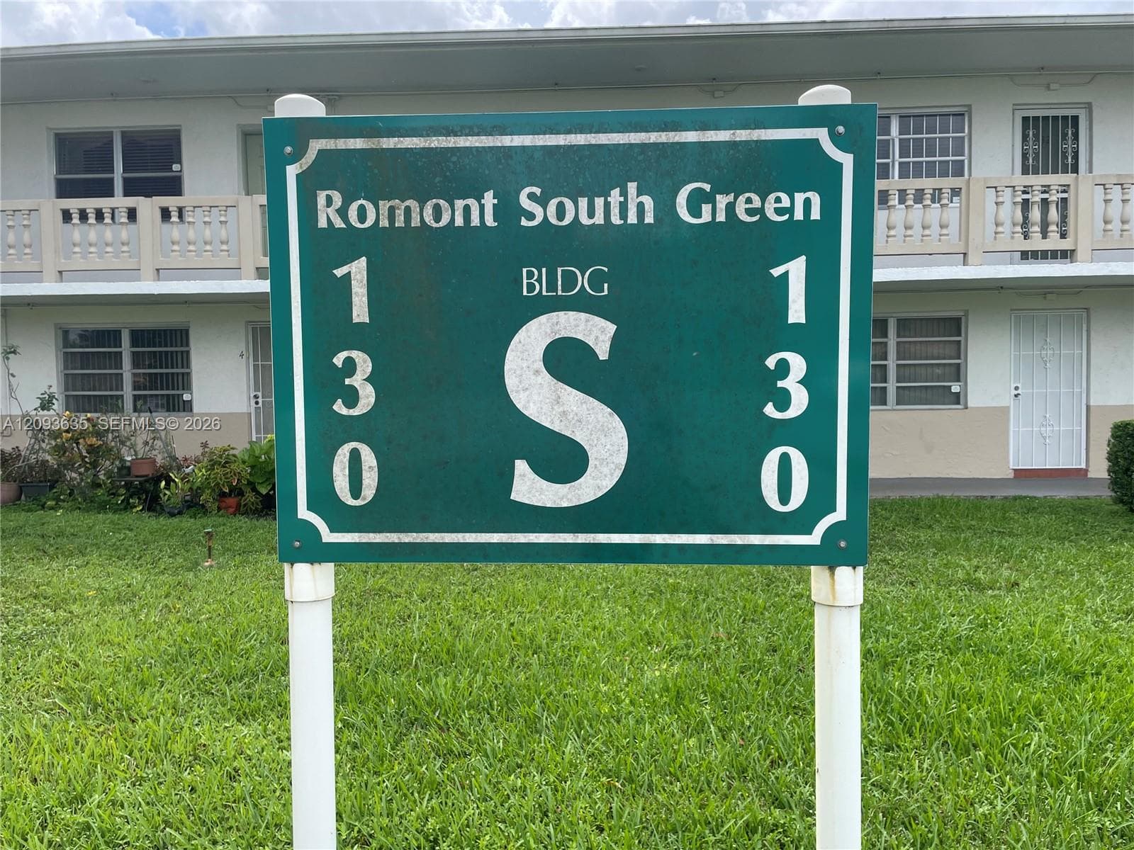 RO-MONT SOUTH GREEN CONDO · #S4 in Miami Gardens - Photo 1