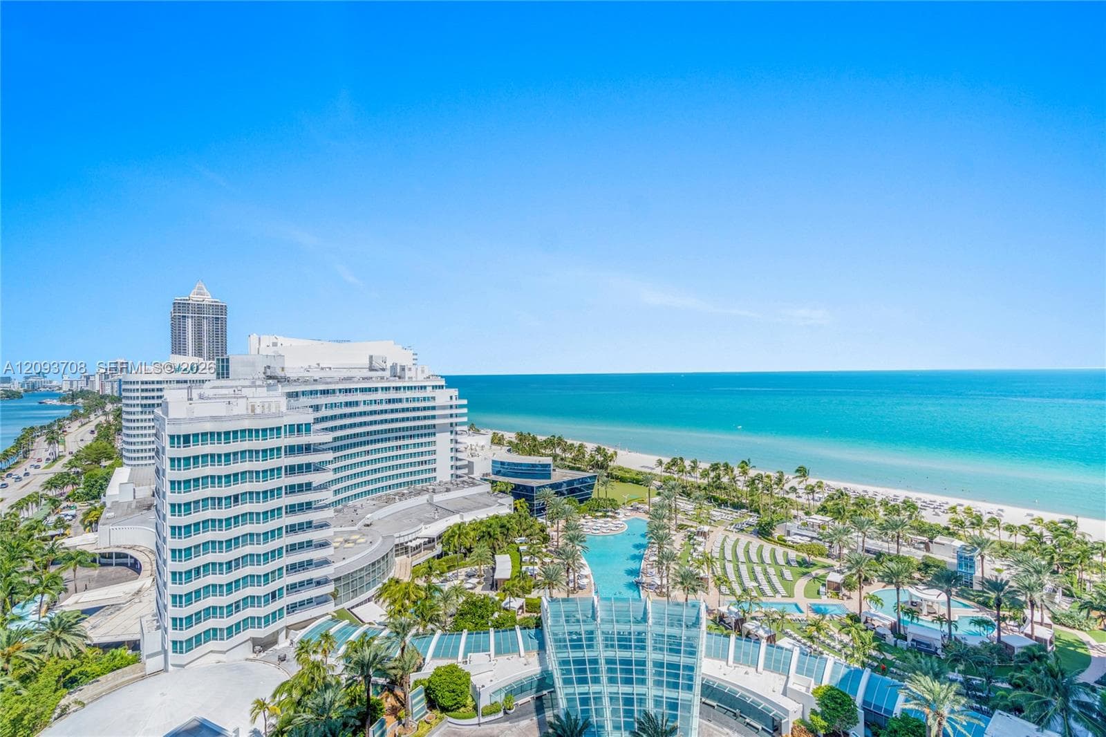 Fontainebleau Tresor · #1709 in Miami Beach - Photo 1