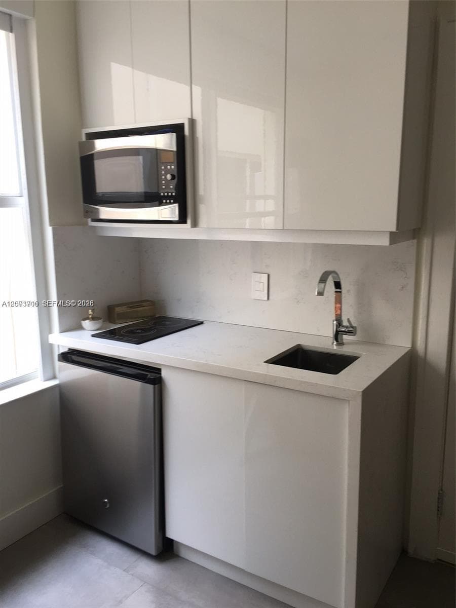 MENORES CONDO · #8A in Coral Gables - Photo 1