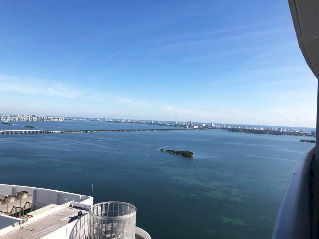 Aria on the Bay #4905