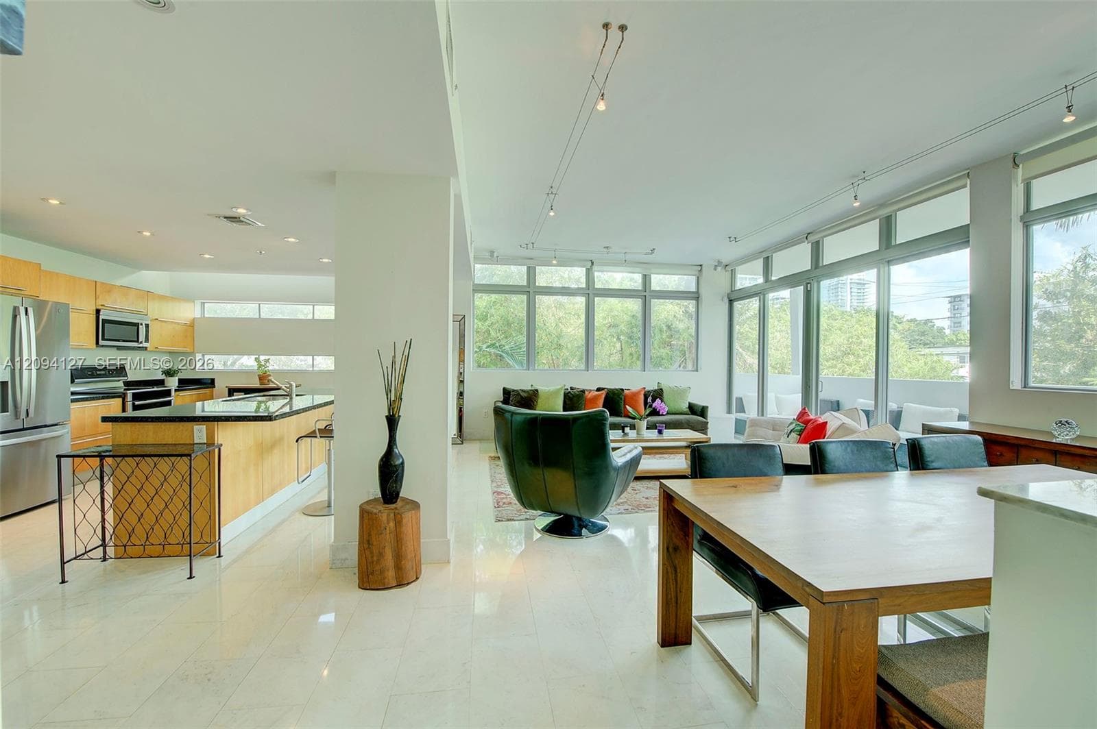 SO BE BAY CONDO · #201 in Miami Beach - Photo 1