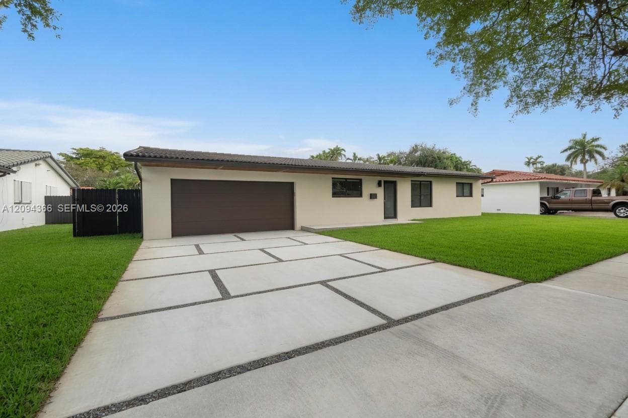 14515 Mahogany Ct photo 1
