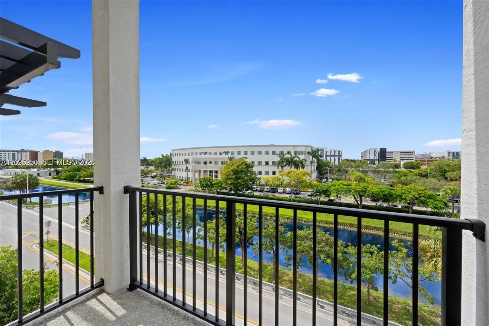 DOWNTOWN DORAL SOUTH PHAS · #B-401 in Doral - Photo 1