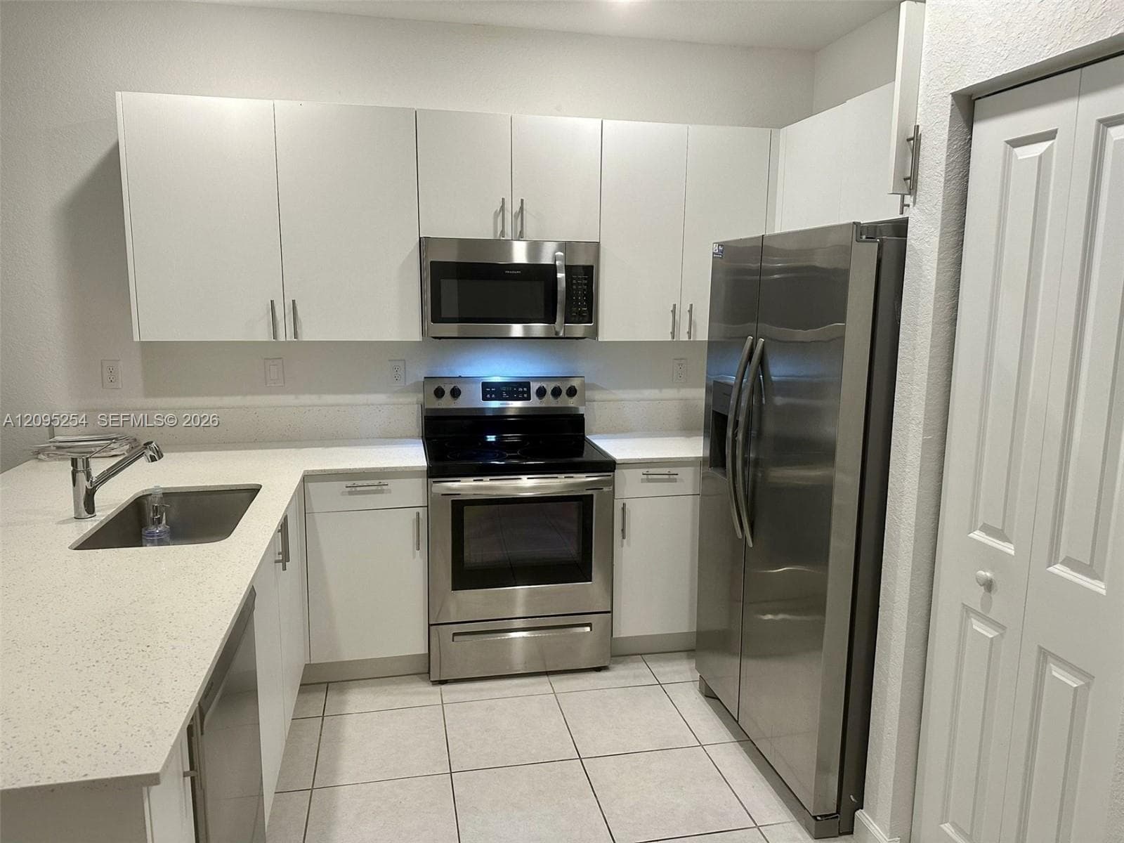 28585 SW 134th Ct #. photo 1