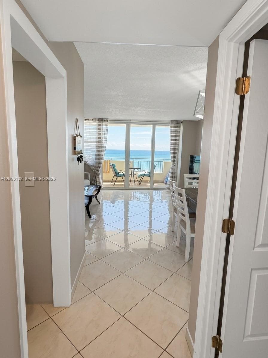 PARKER DORADO CONDO · #814 in Hallandale Beach - Photo 1