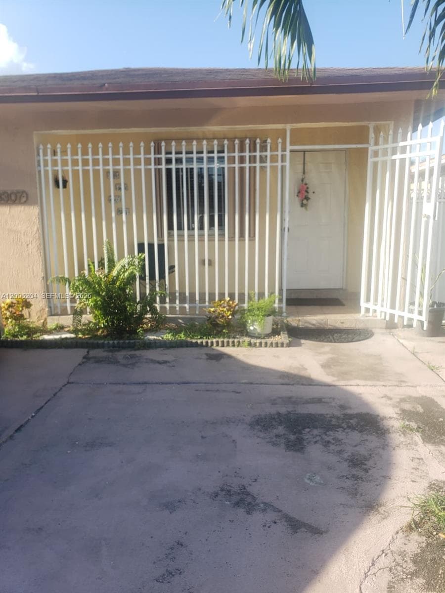 3307 nw 3307 nw 50st #n/a photo 1