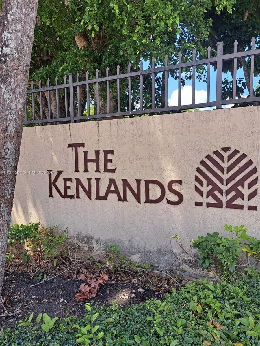 KENLAND BEND NORTH · #K402 in Miami - Photo 1