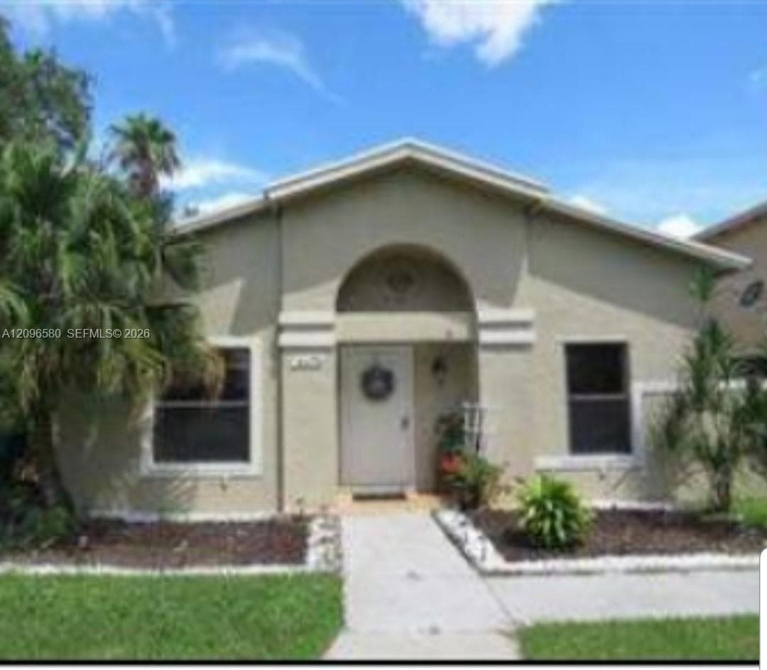 6472 SW 152nd Cir Pl # 72 #14-72 photo 1
