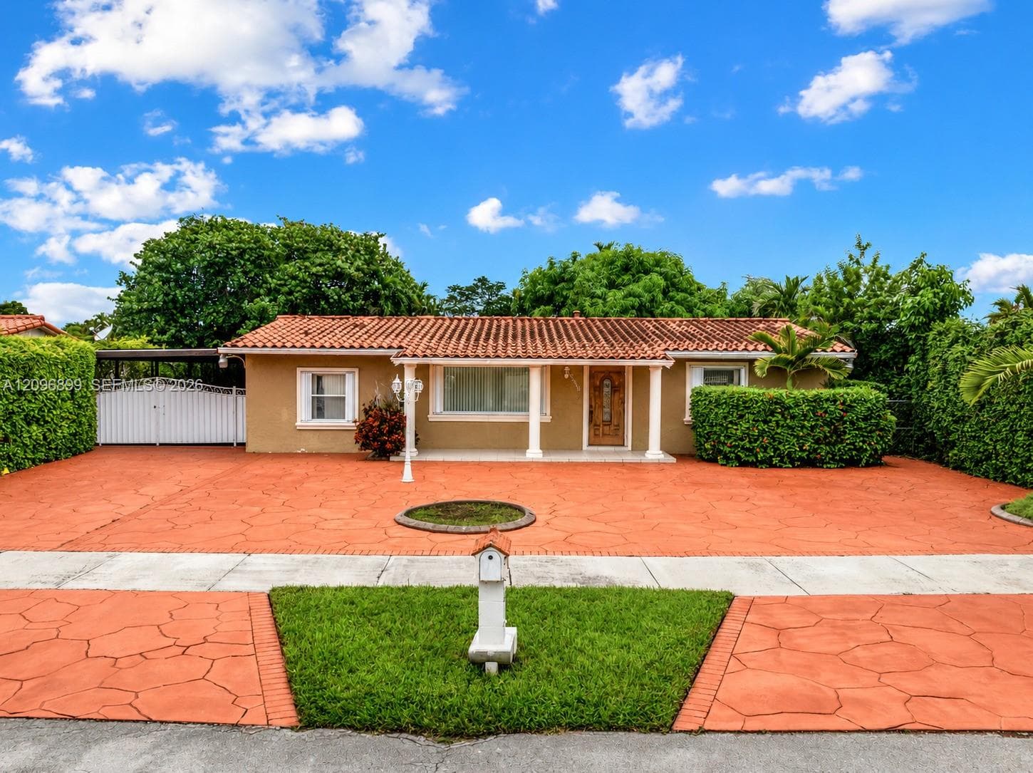 13225 SW 55th St photo 1