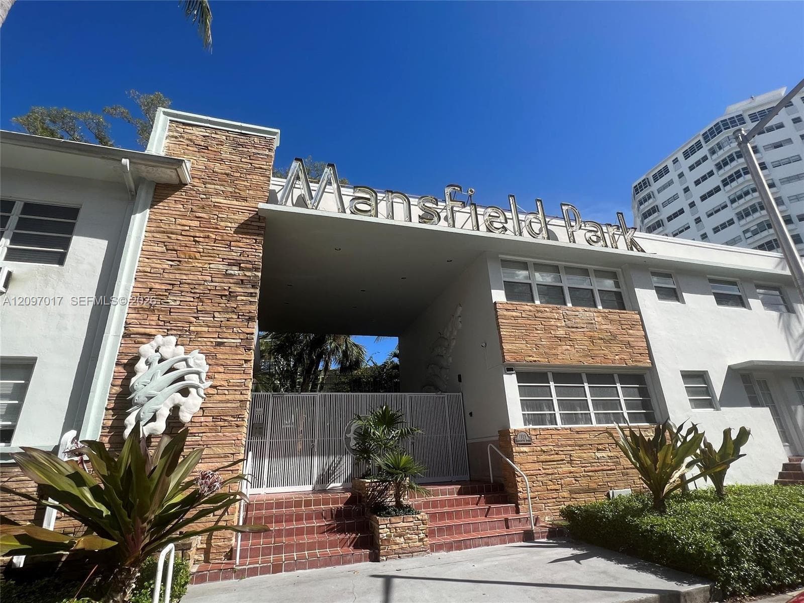 MANSFIELD PARK CONDO · #10 in Miami Beach - Photo 1