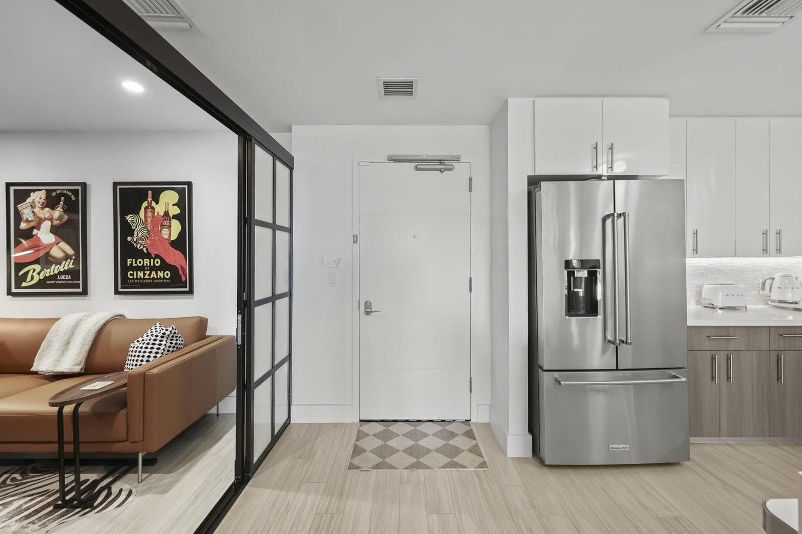 236 Se 5th Avenue #306