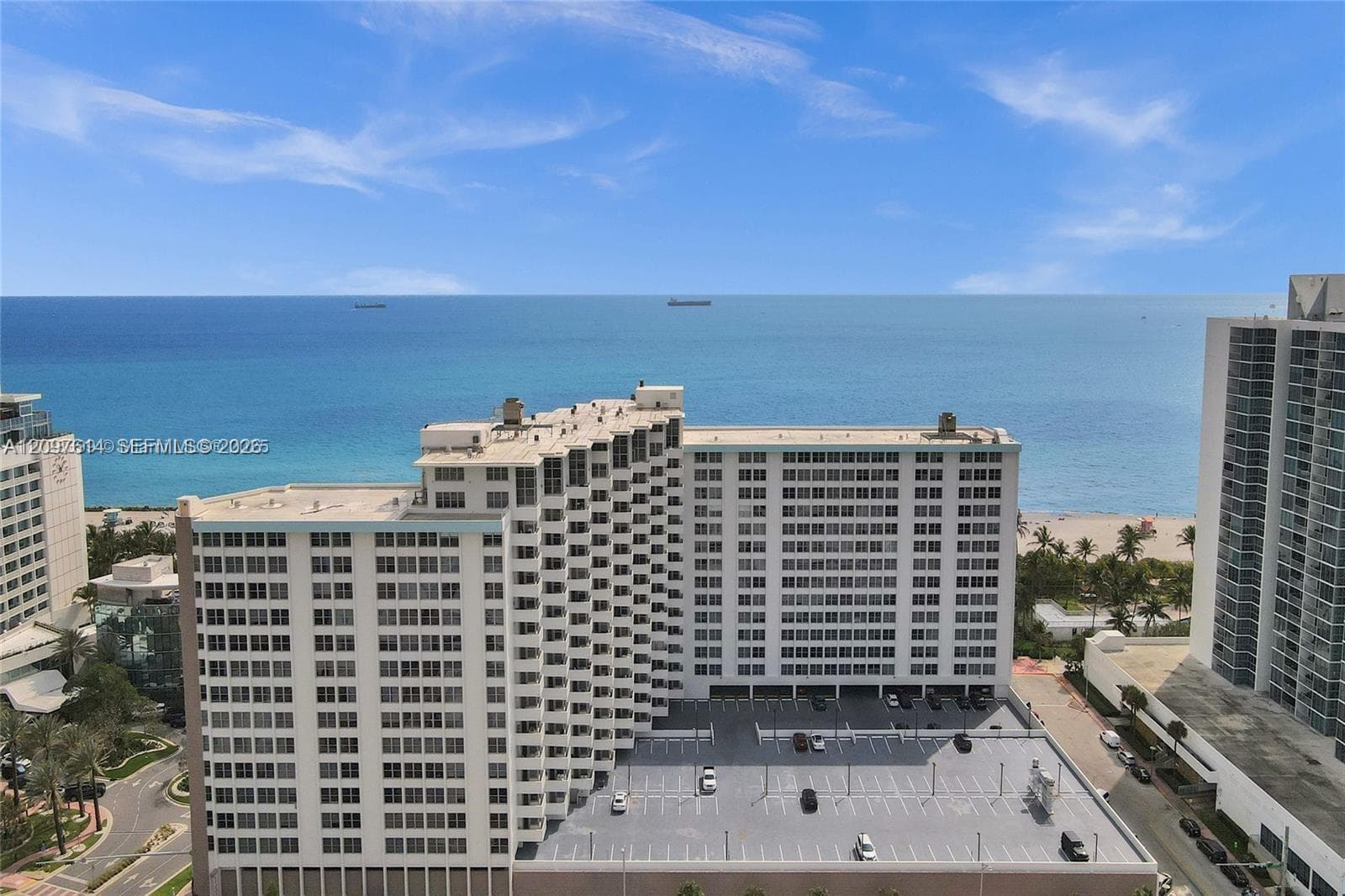 Triton Tower · #1738 in Miami Beach - Photo 1