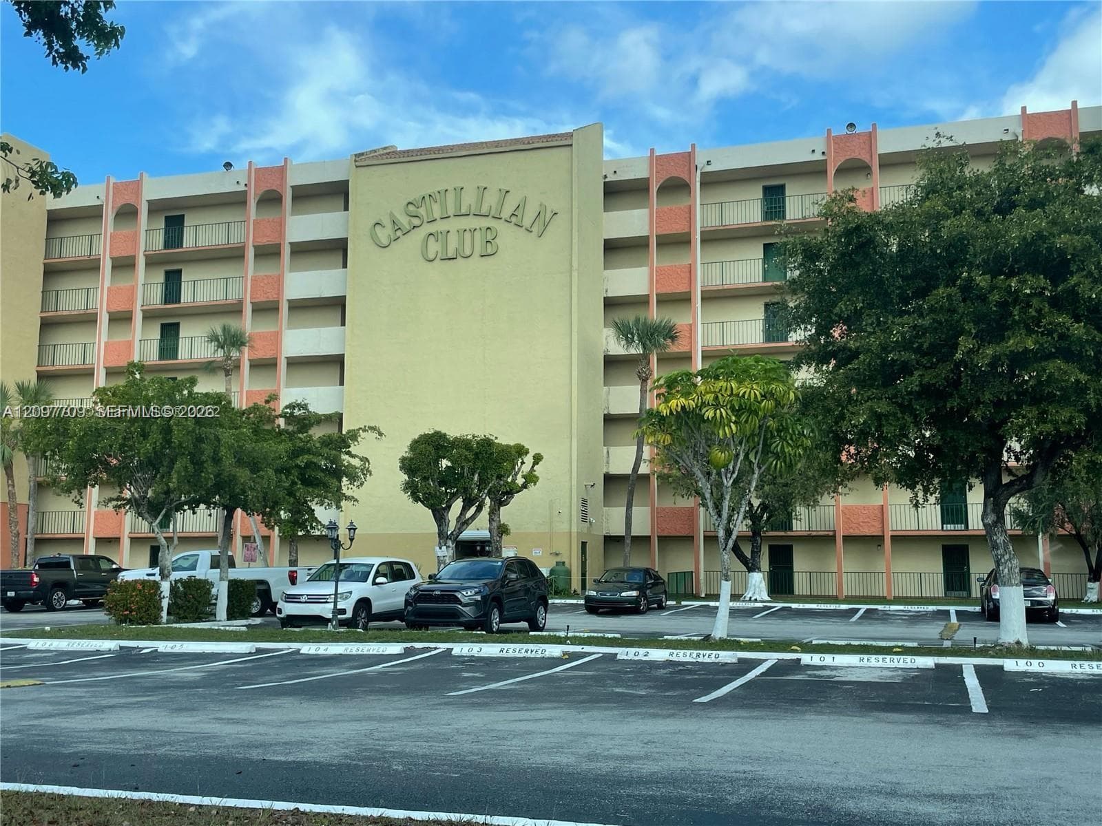 CASTILLIAN CLUB CONDO · #406 in Miami - Photo 1